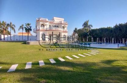 Villa - 7+ Bedrooms - 7+ Bathrooms for rent in Green Belt Gate 6 Road - Green Belt - 6 October City - Giza