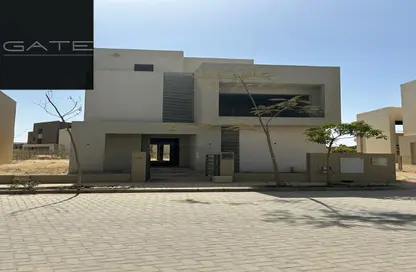 Villa - 4 Bedrooms - 4 Bathrooms for sale in The Crown - Cairo Alexandria Desert Road - 6 October City - Giza