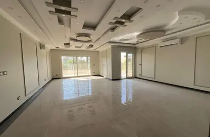 Villa - 5 Bedrooms - 6 Bathrooms for rent in The Crown - Cairo Alexandria Desert Road - 6 October City - Giza