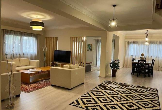 8438702 - Property Image 2