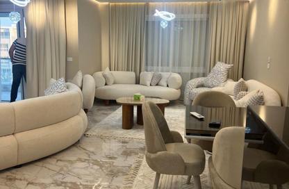 Apartment - 3 Bedrooms - 3 Bathrooms for sale in Hyde Park - New Cairo City - Cairo