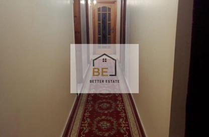 Apartment - 3 Bedrooms - 2 Bathrooms for sale in Zakaria Othman St. - 8th Zone - Nasr City - Cairo