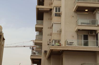 Apartment - 3 Bedrooms - 3 Bathrooms for sale in Mountain View iCity - 5th Settlement Compounds - The 5th Settlement - New Cairo City - Cairo