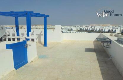 Chalet - 2 Bedrooms - 2 Bathrooms for sale in Mountain View - Ras Al Hekma - North Coast