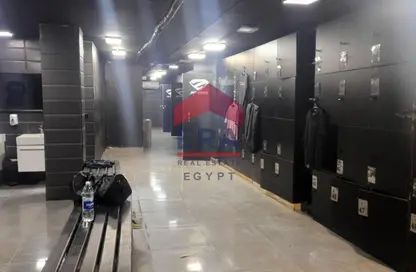 بناية كاملة - استوديو - 2 حمامات للايجار في مساكن شيراتون - شيراتون المطار - النزهة - القاهرة