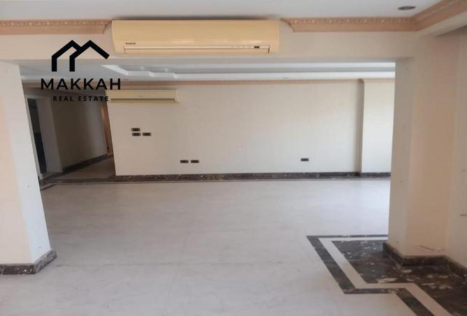 57484444 - Property Main Image