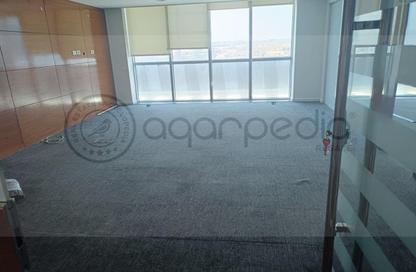Full Floor - Studio - 3 Bathrooms for rent in South Gate Mall - South Teseen St. - The 5th Settlement - New Cairo City - Cairo