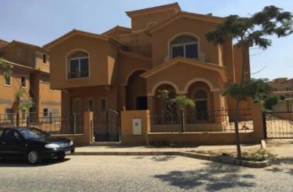 Villa - 5 Bedrooms - 6 Bathrooms for sale in Dyar Park - Ext North Inves Area - New Cairo City - Cairo