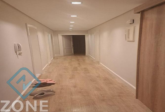 74051721 - Property Image 3