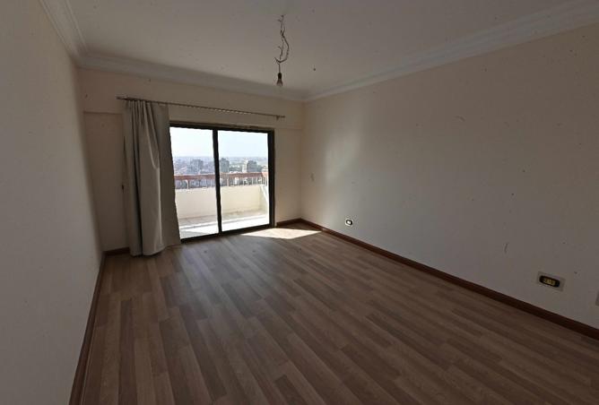 8448737 - صورة العقار 2