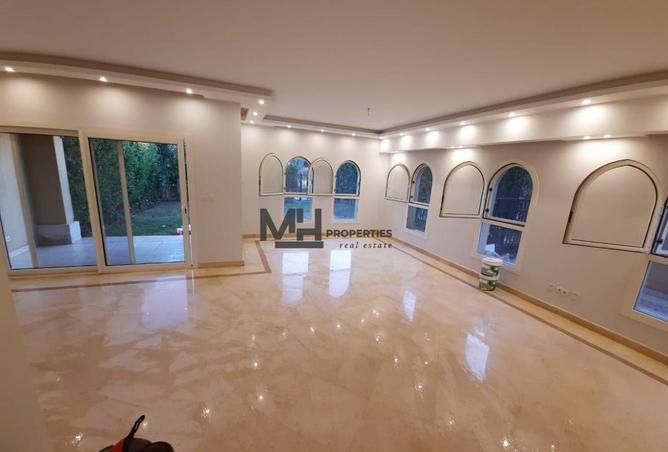 98278947 - Property Image 2