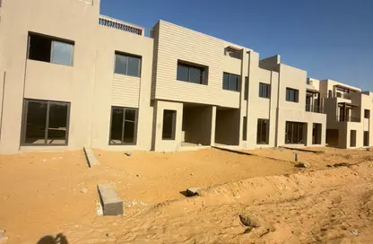 تاون هاوس - 3 غرف نوم - 4 حمامات للبيع في أو ويست - كمبوندات 6 أكتوبر - مدينة 6 أكتوبر - الجيزة