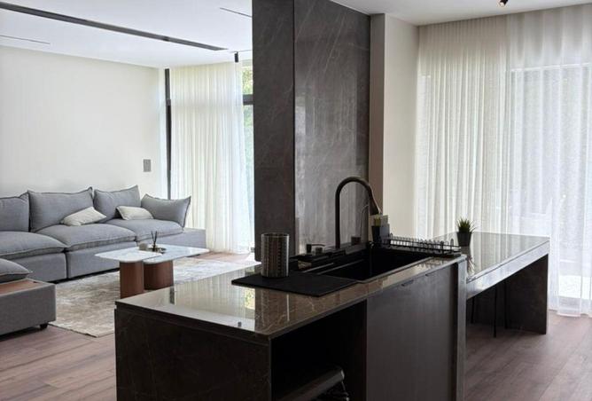 77049898 - Property Image 3