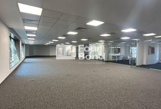 70372209 - صورة العقار 3