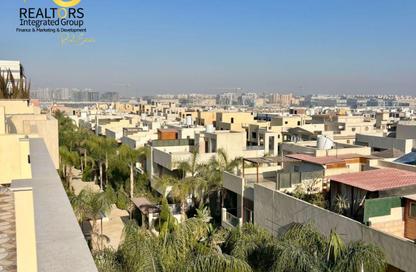 فيلا - 6 غرف نوم - 3 حمامات للبيع في فرست هايتس - محور 26 يوليو - مدينة 6 أكتوبر - الجيزة