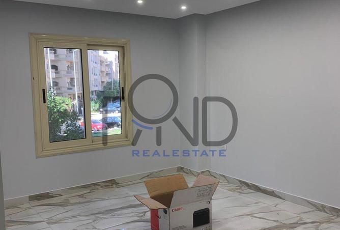 54244080 - Property Main Image