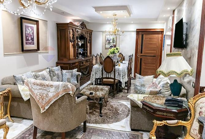 81311418 - Property Image 2