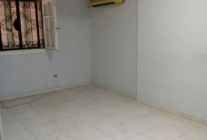 98010082 - Property Image 2