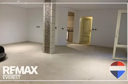 دوبلكس - 3 غرف نوم - 2 حمامات للبيع في حدائق المهندسين - الحي الرابع - الشيخ زايد - الجيزة دوبلكس - 3 غرف نوم - 2 حمامات للبيع في حدائق المهندسين - الحي الرابع - الشيخ زايد - الجيزة