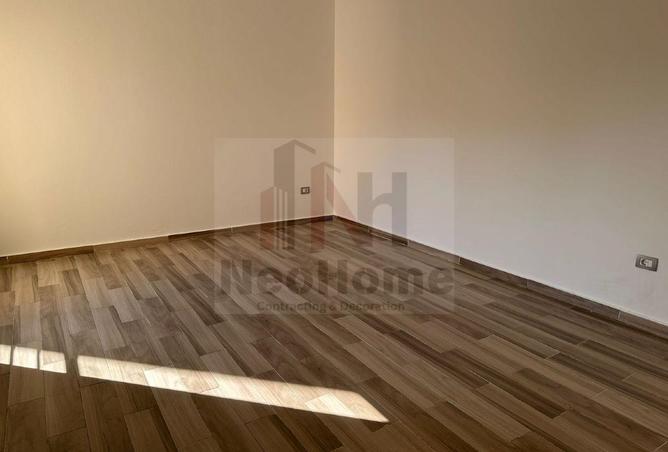 54230888 - صورة العقار 3