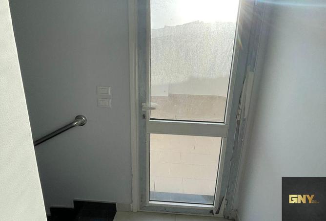 107120833 - Property Image 3