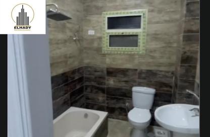 Apartment - 4 Bedrooms - 3 Bathrooms for sale in Al Narges 8 - Al Narges - New Cairo City - Cairo