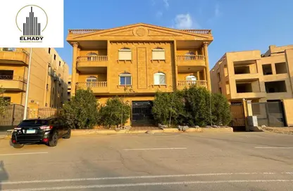 Apartment - 4 Bedrooms - 3 Bathrooms for sale in Al Narges 8 - Al Narges - New Cairo City - Cairo Apartment - 4 Bedrooms - 3 Bathrooms for sale in Al Narges 8 - Al Narges - New Cairo City - Cairo