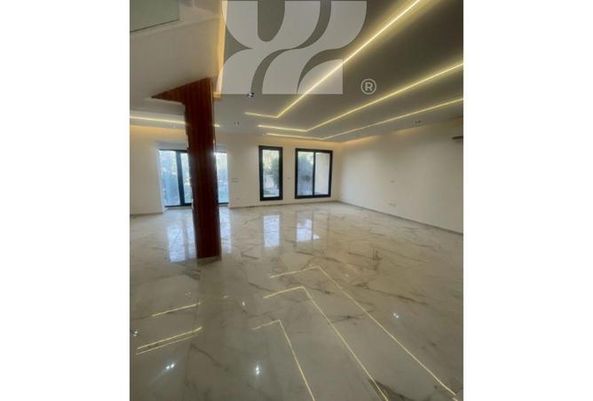 60230657 - Property Image 3