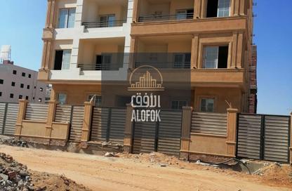Apartment - 3 Bedrooms - 3 Bathrooms for sale in Bait Alwatan - The 5th Settlement - New Cairo City - Cairo