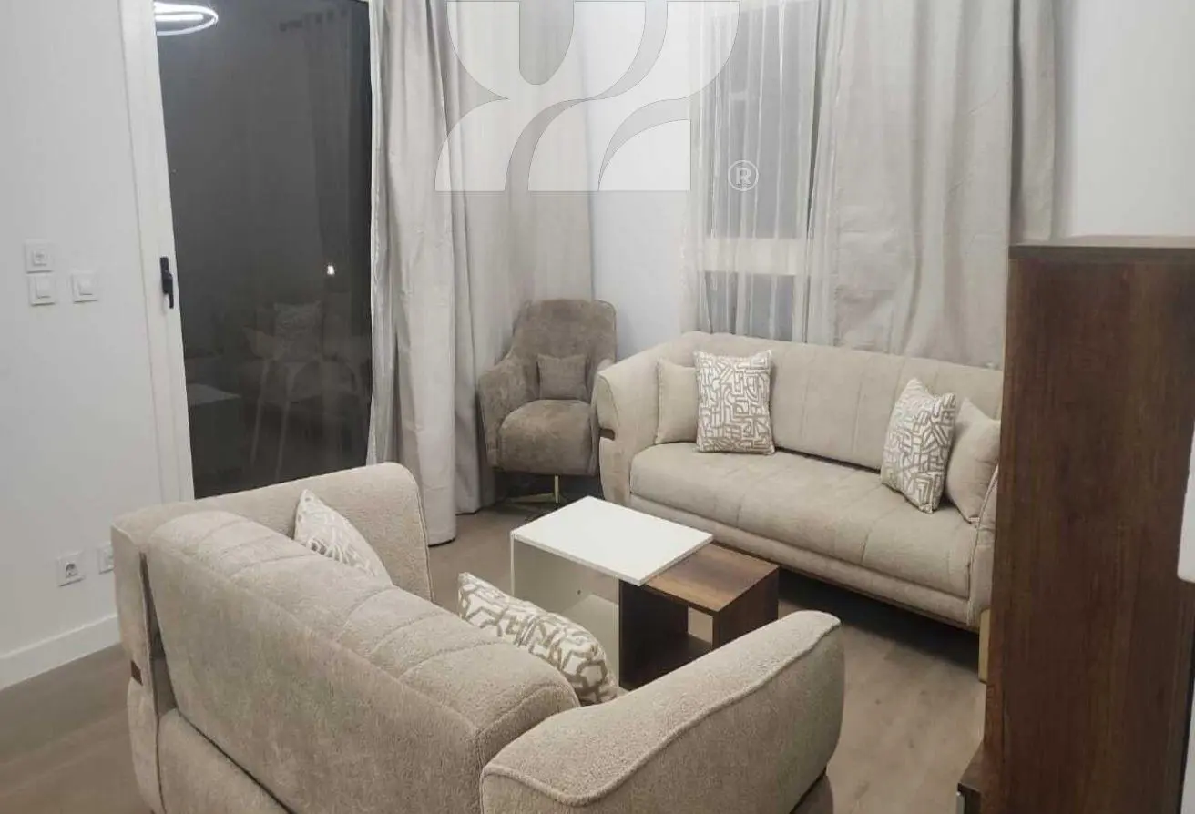 87843772 - Property Main Image