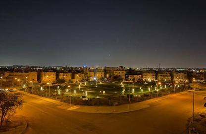 Apartment - 2 Bedrooms - 2 Bathrooms for sale in Area B - Ganoob El Acadimia - New Cairo City - Cairo