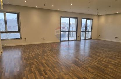 Apartment - 2 Bedrooms - 3 Bathrooms for rent in The Courtyards - Sheikh Zayed Compounds - Sheikh Zayed City - Giza
