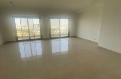 Apartment - 3 Bedrooms - 3 Bathrooms for rent in The Fourteen Golf Residences - Uptown Cairo - Mokattam - Cairo