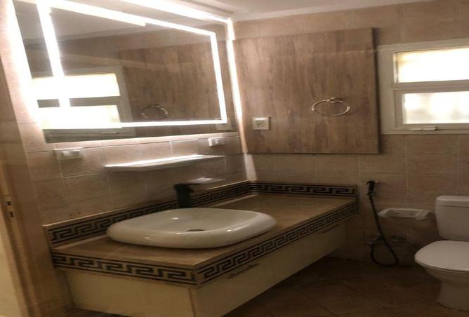 66437702 - Property Image 2