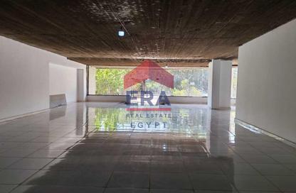 Shop - Studio - 1 Bathroom for rent in Cornish El Nile St. - Maadi - Hay El Maadi - Cairo