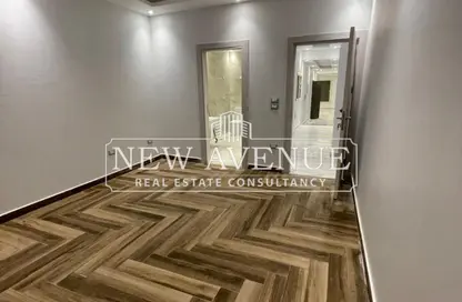 Apartment - 3 Bedrooms - 2 Bathrooms for sale in Area B - Ganoob El Acadimia - New Cairo City - Cairo