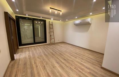 Villa - 5 - 7+ for sale in Azzar - 5th Settlement Compounds - The 5th Settlement - New Cairo City - Cairo