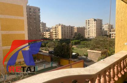 Apartment - 3 Bedrooms - 2 Bathrooms for sale in Dr Ibrahim Nagy St. - 9th Zone - Nasr City - Cairo