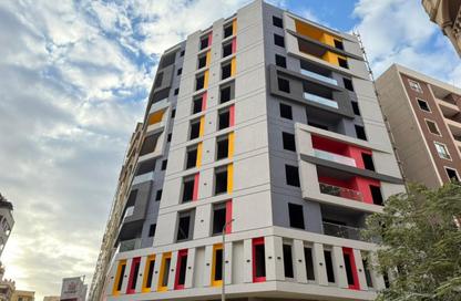 Apartment - 3 Bedrooms - 2 Bathrooms for sale in Al Hadaba Al Wosta - Mokattam - Cairo