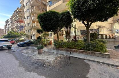 طابق كامل - استوديو - 2 حمامات للبيع في مساكن شيراتون - شيراتون المطار - النزهة - القاهرة