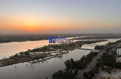 Apartment - 4 Bedrooms - 4 Bathrooms for rent in Cornish El Nile St. - Maadi - Hay El Maadi - Cairo