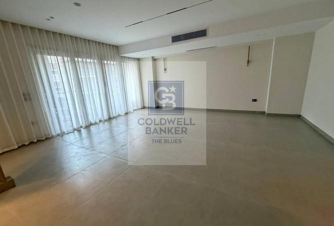 98009429 - Property Main Image