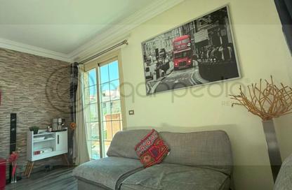 Villa - 6 Bedrooms - 5 Bathrooms for sale in Maxim - The 1st Settlement - New Cairo City - Cairo