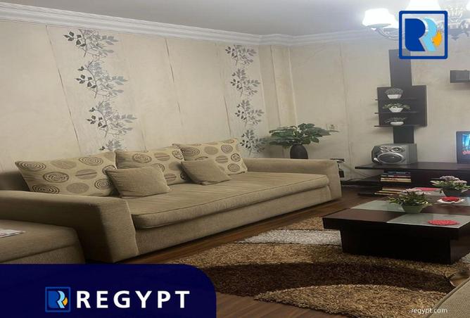 52460690 - Property Image 3