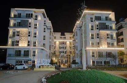 Apartment - 3 Bedrooms - 3 Bathrooms for sale in Mountain View iCity - 5th Settlement Compounds - The 5th Settlement - New Cairo City - Cairo