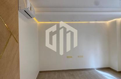 Apartment - 3 Bedrooms - 3 Bathrooms for rent in Lake View Residence - 5th Settlement Compounds - The 5th Settlement - New Cairo City - Cairo