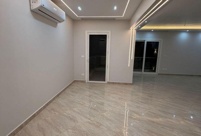 64127796 - صورة العقار 2