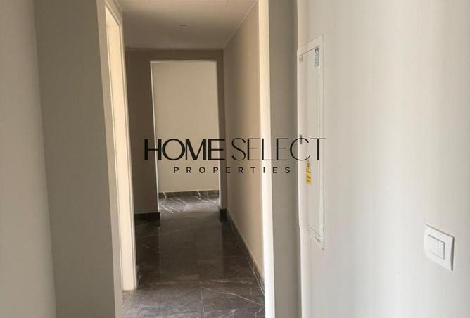 68537125 - Property Image 2