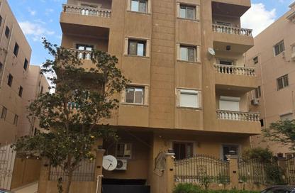 Apartment - 3 Bedrooms - 2 Bathrooms for sale in 1st Neighborhood - 7th Area - Shorouk City - Cairo