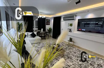 شقة - 3 غرف نوم - 2 حمامات للايجار في B12 - مدينتي - القاهرة